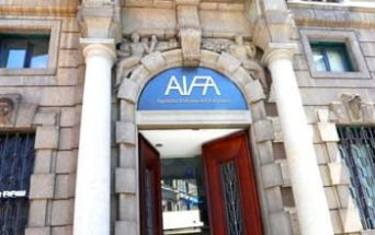 AIFA - rimborsabilità axi-cel