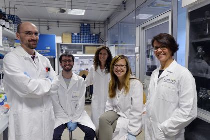 Anna Cereseto e il suo gruppo di ricerca